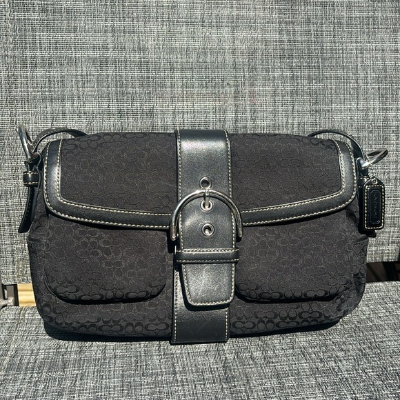 Coach Black Canvas and Leather Logo Purse No. F05U-1463 Vintage Y2K - Picture 8 of 10